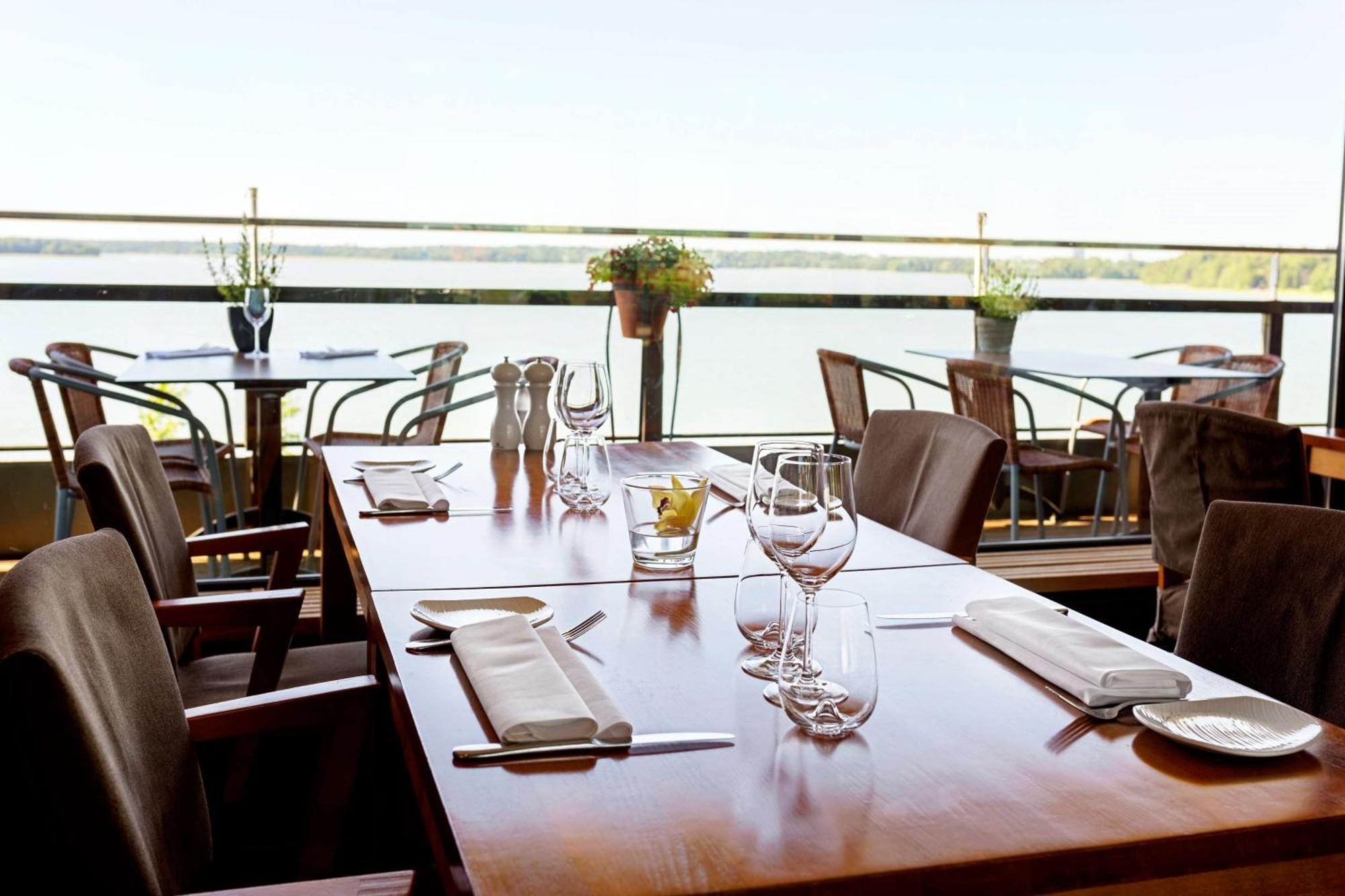 Hilton Kalastajatorppa 4*