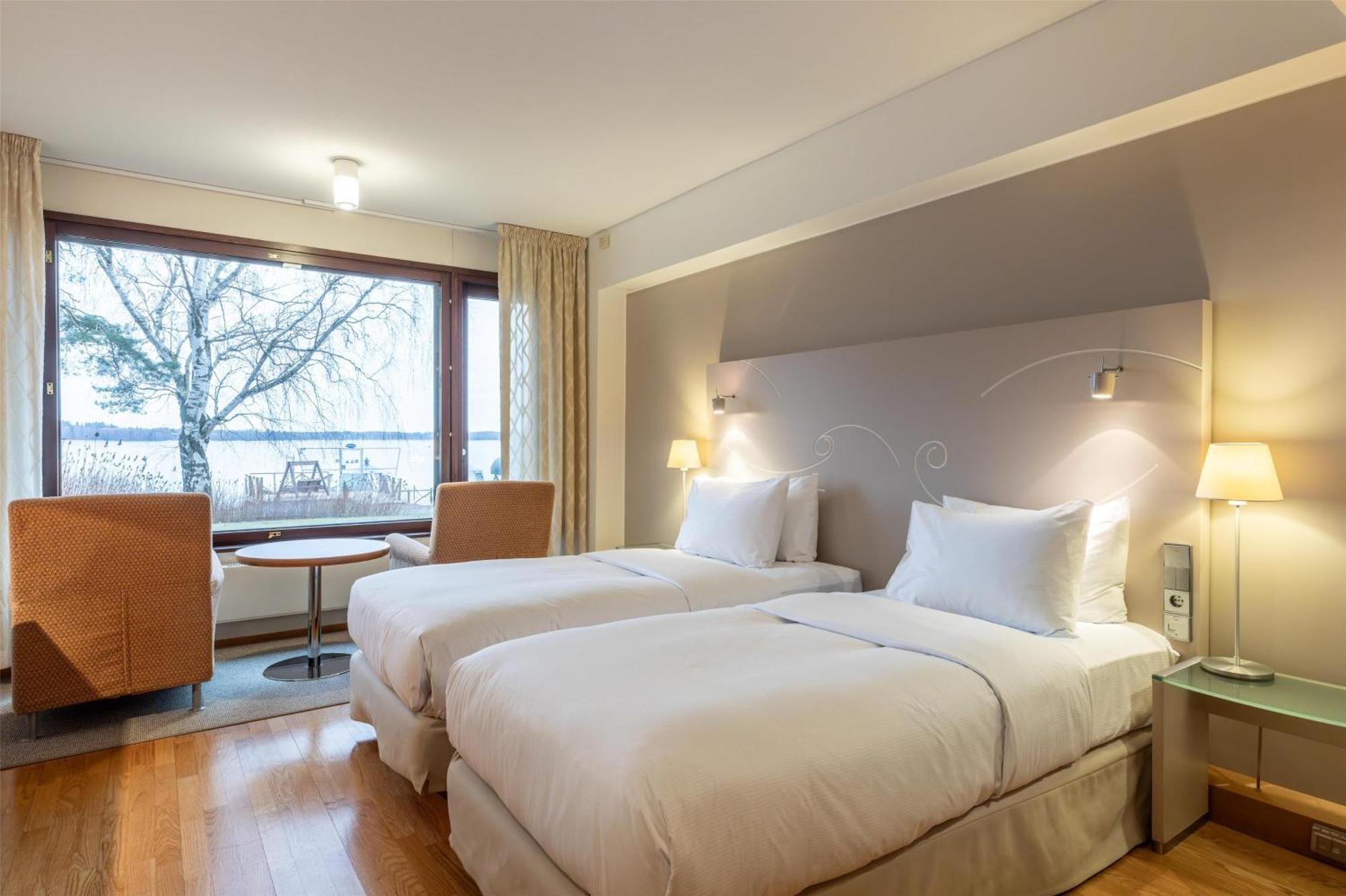 Hotel Hilton Kalastajatorppa 4*
